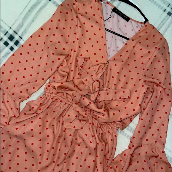 WHITEFOX BOUTIQUE Romper - Picture 1 of 1